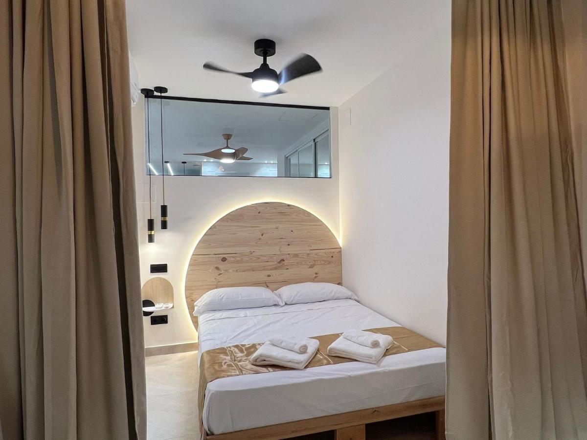 Zelun Suite Torremolinos Center Kültér fotó